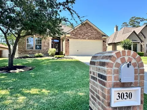 3030 Lake Island Dr, Montgomery, TX 77356