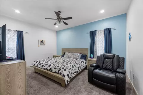 Bedroom - 2233 Hoss Ct, Conroe, TX 77306 photo 3 of 5