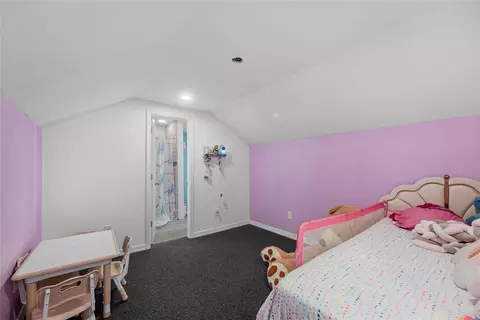 Bedroom - 2233 Hoss Ct, Conroe, TX 77306 photo 5 of 5