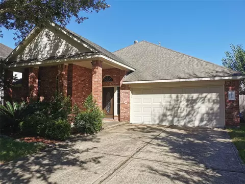 10115 Forest Spring Ln, Pearland, TX 77584