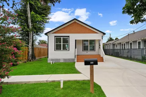 225 Royder St, Houston, TX 77009