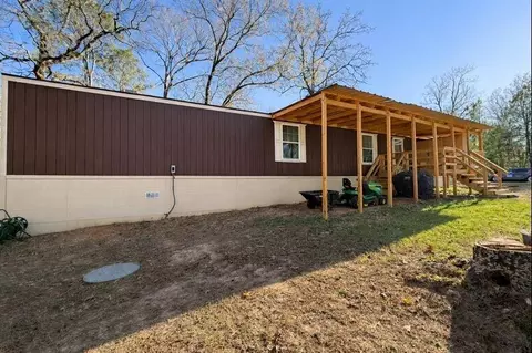 291 Leaning Oak Dr, Point Blank, TX 77364
