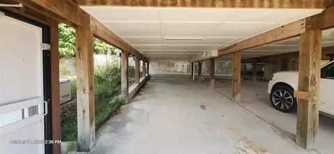 Exterior - 121 N Point Dr N, Trinity, TX 75862 photo 8 of 12
