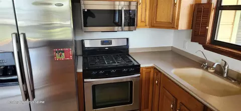 Kitchen - 121 N Point Dr N, Trinity, TX 75862 photo 2 of 2