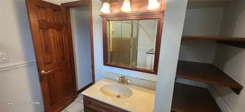 Bath - 121 N Point Dr N, Trinity, TX 75862 photo 2 of 2