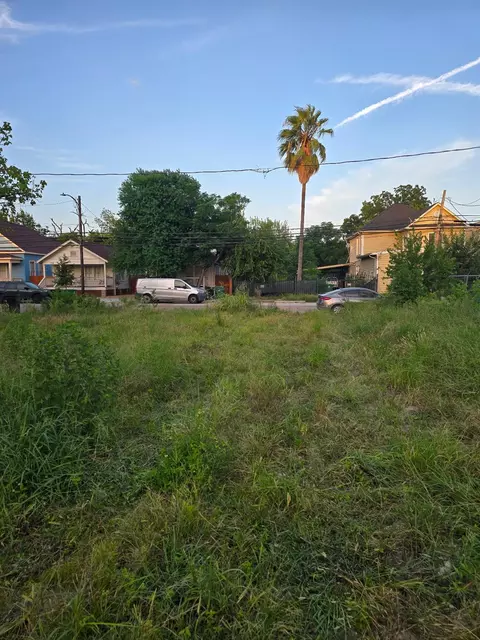 2107 Hardy St, Houston, TX 77026