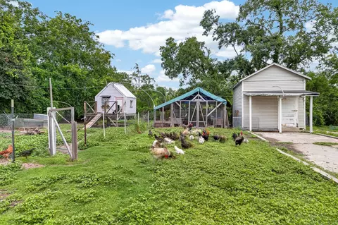 119 E Houston St, Refugio, TX 78377 photo 35