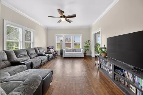 119 E Houston St, Refugio, TX 78377 photo 14
