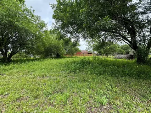 211 Rice Ave, Arcola, TX 77583