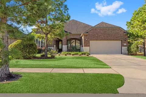 349 Kerry Bog Ln, The Woodlands, TX 77382
