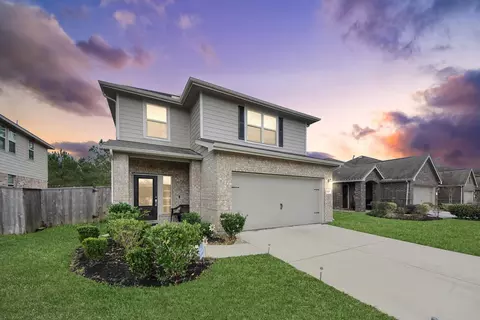 6050 Oakland Bluff Ln, Porter, TX 77365