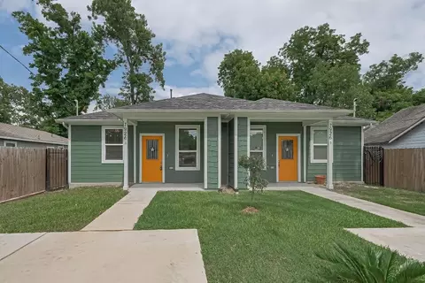 7926 Easter St, Houston, TX 77088