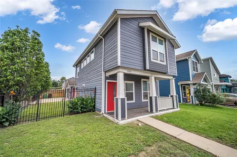 4203 Darter St, Houston, TX 77009