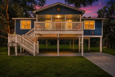 29827 Shady Brook Ln, Magnolia, TX 77355
