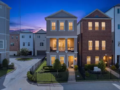 933 Blackshire Ln, Houston, TX 77055