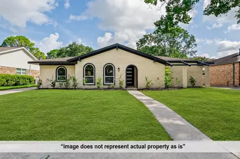 6114 Valkeith Dr, Houston, TX 77096