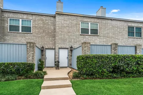 346 Wilcrest Dr #346, Houston, TX 77042