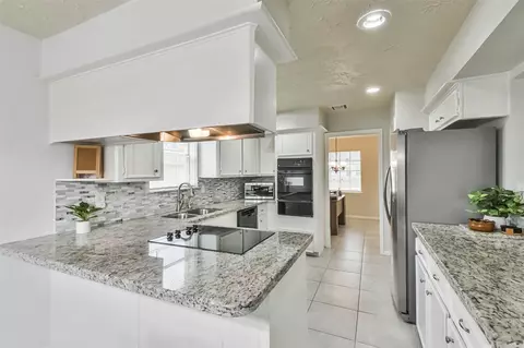 Kitchen - 9614 Ballin David Dr, Spring, TX 77379 photo 1 of 5