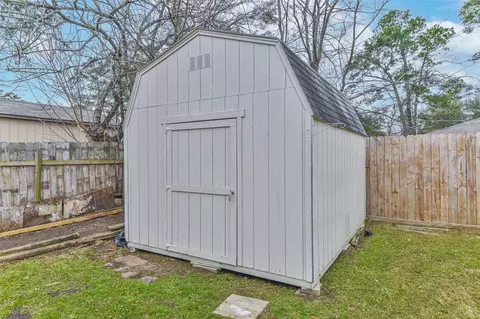 Exterior - 9614 Ballin David Dr, Spring, TX 77379 photo 6 of 6
