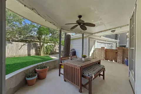 Exterior - 3303 Flickering Candle Dr, Spring, TX 77388 photo 3 of 7