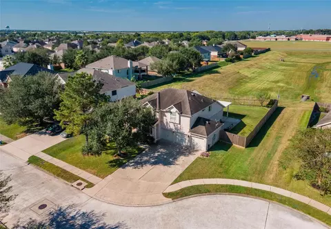 3004 Macoma Ave, Pearland, TX 77581