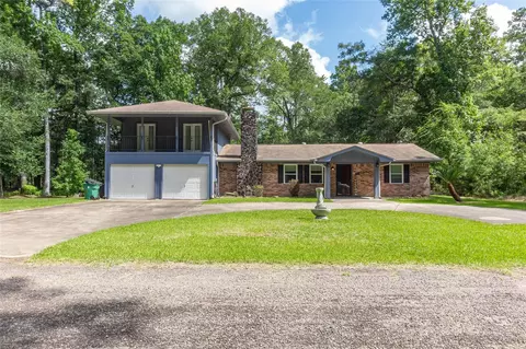 302 Oak Ln, Village Mills, TX 77663