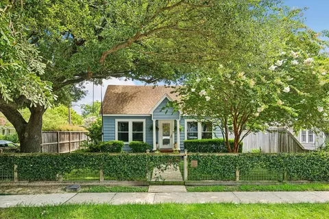 230 E 25th St, Houston, TX 77008