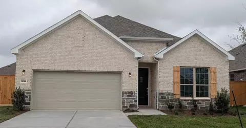 13722 Ballast Green Dr, La Marque, TX 77568