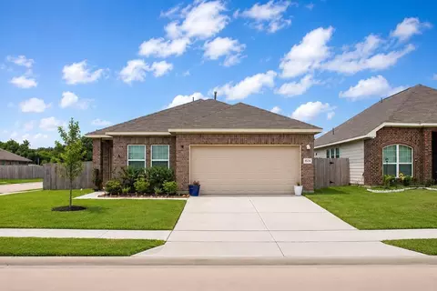 2524 Grace St, Bay City, TX 77414