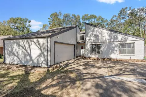 Exterior - 1603 Cantrell Blvd, Conroe, TX 77301 photo 3 of 6