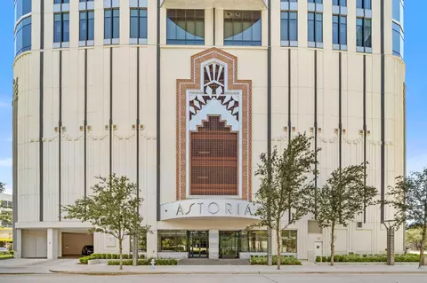1409 Post Oak Blvd #1602, Houston, TX 77056