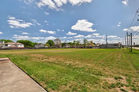 32400 Sh-249, Pinehurst, TX 77362 photo 6