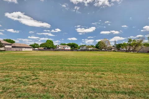 32400 Sh-249, Pinehurst, TX 77362 photo 5