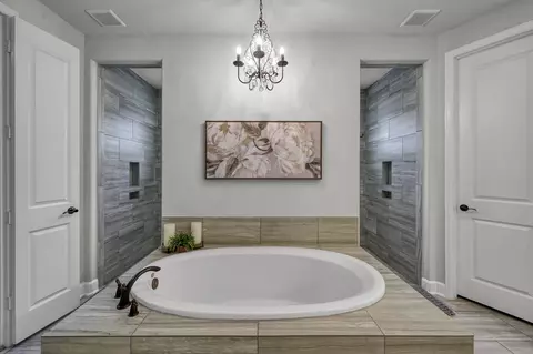Bath - 25015 Karacabey Ct, Spring, TX 77389 photo 4 of 7