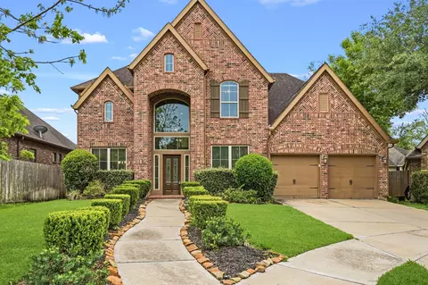 10 Serina Ln, Missouri City, TX 77459