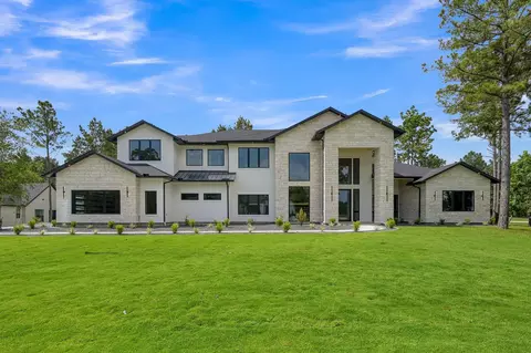 7717 Dog Wood Acres Dr, Montgomery, TX 77316