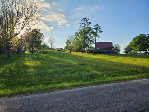 0 Campfire Cir, Coldspring, TX 77331 photo 2