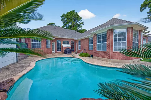 Exterior - 18822 Mountain Shade Dr, Spring, TX 77388 photo 8 of 10