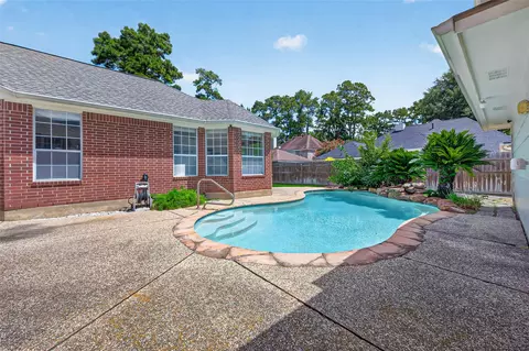 Exterior - 18822 Mountain Shade Dr, Spring, TX 77388 photo 5 of 10