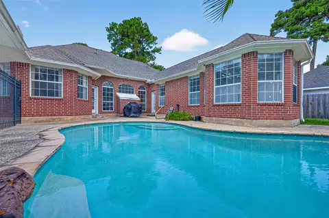Exterior - 18822 Mountain Shade Dr, Spring, TX 77388 photo 9 of 10