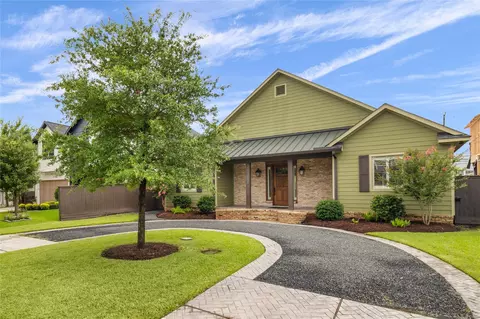 1123 Du Barry Ln, Houston, TX 77018