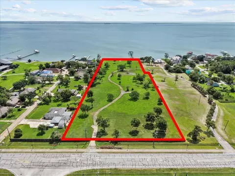 2311 S Broadway, La Porte, TX 77571