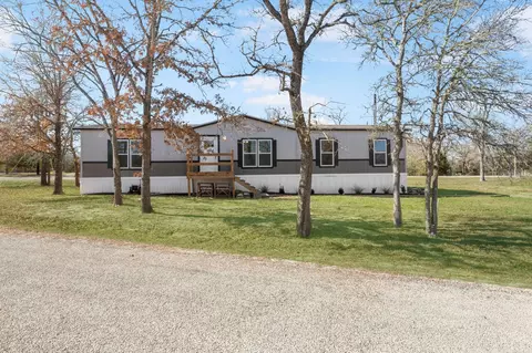 101 Hill Loop Rd, Somerville, TX 77879
