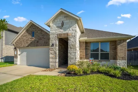 Exterior - 1611 Little Rabbit Ct, Montgomery, TX 77316 photo 1 of 4