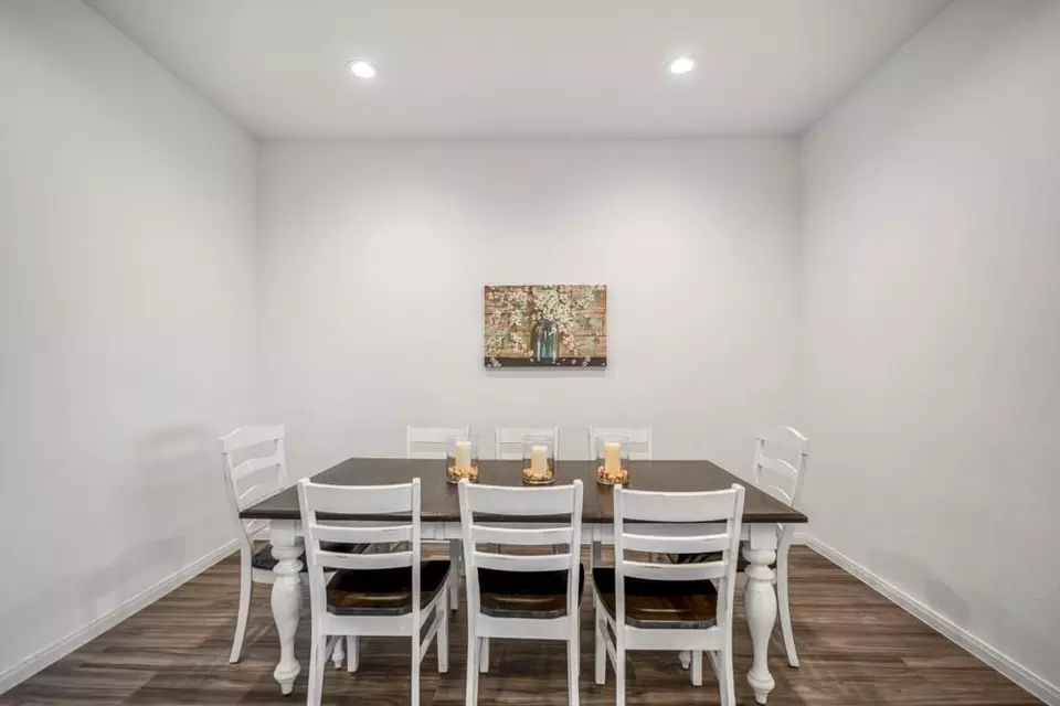 Dining - 1611 Little Rabbit Ct, Montgomery, TX 77316 photo 1 of 2