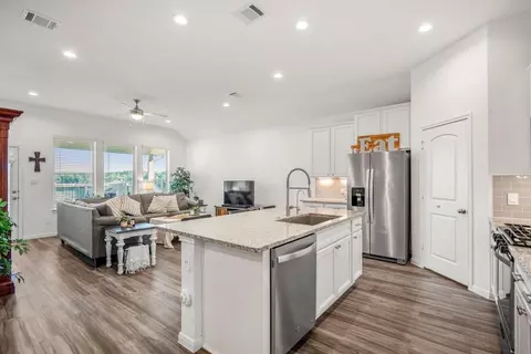 Kitchen - 1611 Little Rabbit Ct, Montgomery, TX 77316 photo 1 of 5