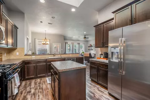 Kitchen - 9474 E Woodmark, Conroe, TX 77304 photo 2 of 3