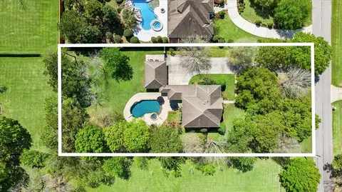 805 Murphy Ln, Friendswood, TX 77546