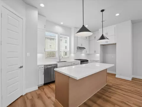 2708 Grand Fountains Dr #C, Houston, TX 77054