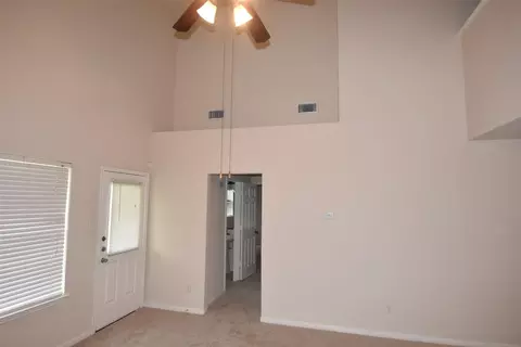 Living - 1035 Junction Ct, Rosenberg, TX 77471 photo 1 of 2